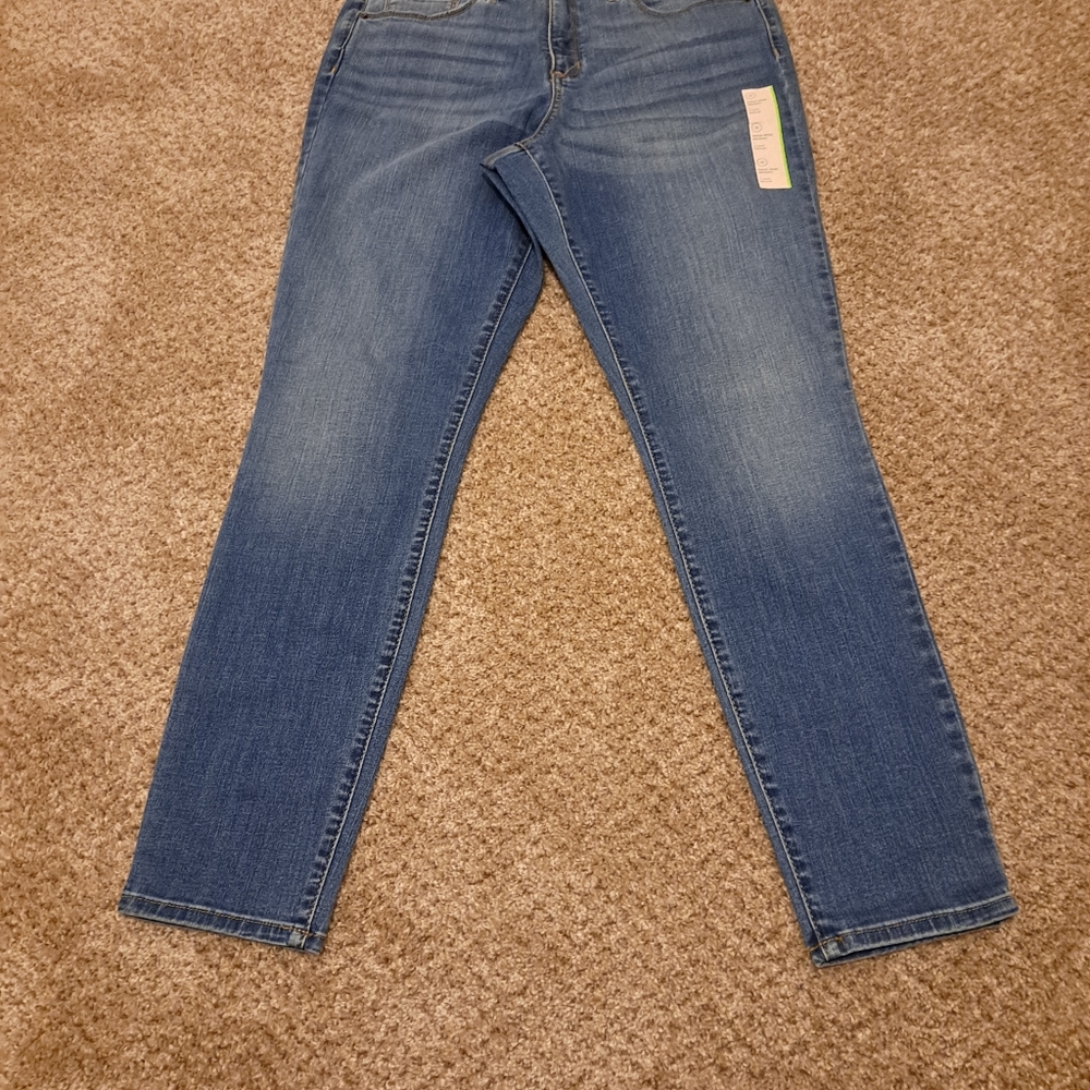 High Rise Skinny Jean